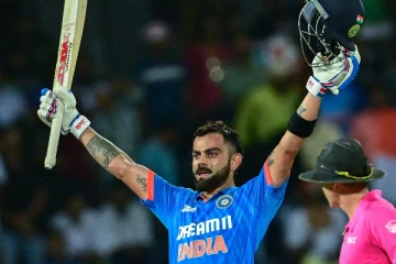 கிரிக்கெட் வரலாற்றில் புதிய சாதனை படைத்த விராட் கோலி!