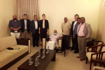 அரசியல் தீர்வுடன் சேர்த்தே பொருளாதாரத் தீர்வு சாத்தியம்! தமிழ்க் கனேடிய முதலீட்டாளர்களுக்கு சம்பந்தன் விளக்கம்