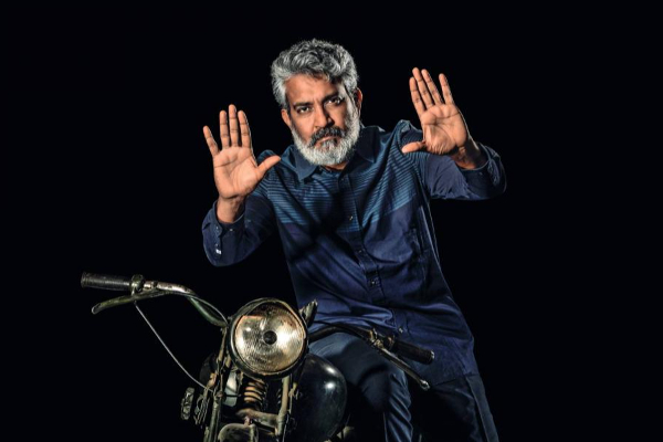 RRR நாயகர்களின் ஹிந்தி சர்ச்சை பேச்சு..கொந்தளித்த தென்னிந்தியர்கள் | Ram Charan Ntr Controversy Speech