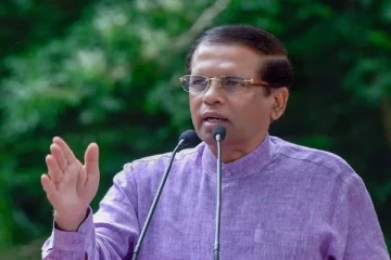 மைத்திரியின் அதிரடி நடவடிக்கை: கட்சி பதவிகளில் இருந்து நீக்கப்பட்ட முக்கியஸ்தர்கள்