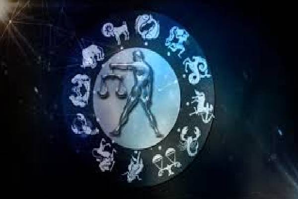 சுக்கிரனால் அதிர்ஷ்டம் பெறும் ராசிக்காரர்கள் ; மகிழ்ச்சி பெறுபவர்கள் யார் தெரியுமா? | Zodiac Signs That Will Lucky Due Venus Will Happy