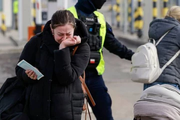 உக்ரைன் போரால் எவ்வளவு மக்கள் அகதிகளாக மாறியுள்ளனர் தெரியுமா?