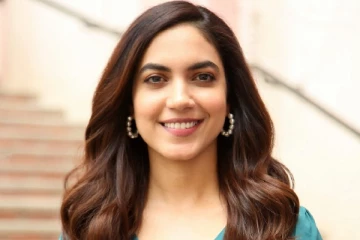 படத்தின் புரமோஷனுக்காக திருமணத்தில் கலந்துகொண்ட நடிகை ரித்து வர்மா.. புகைப்படம் இதோ