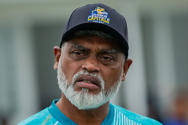 பங்களாதேஷ் அணியின் பயிற்சியாளர் மைதானத்தில் மயங்கி விழுந்து மரணம் | Bangladesh Couch Death Before Bpl