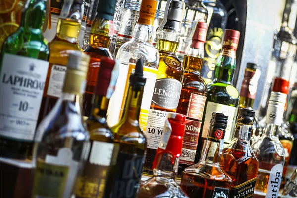 மதுபான விற்பனையில் ஏற்பட்டுள்ள சிக்கல்! | The Problem With The Sale Of Alcohol