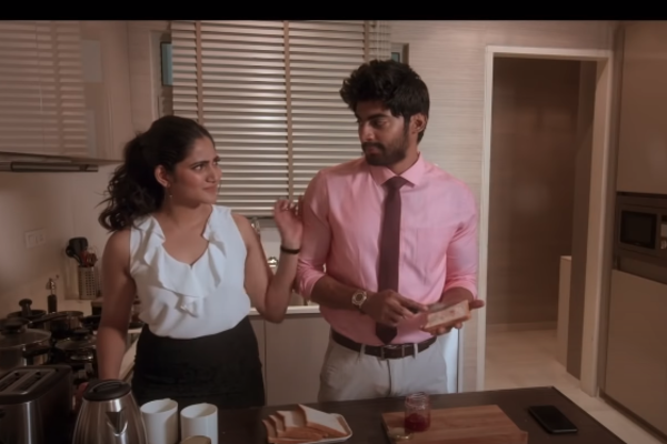 தர்ஷனுடன் நெருக்கமான காட்சியில் பிக் பாஸ் நடிகை லாஸ்லியா.. ஷாக்கான ரசிகர்கள் | Losliya Romantic Sence With Dharshan