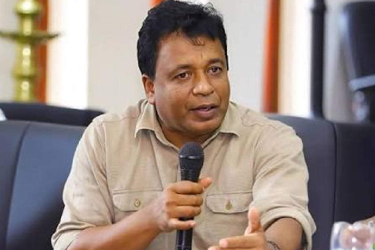 நுவரெலியா மாவட்டத்தின் பின்னடைவு - நாடாளுமன்றில் மஞ்சுள சுரவீர சரமாரியாக கேள்வி | Lagging Behind Of Nuwara Eliya Manjula Suraveera நுவரெலியா மாவட்டத்தின் பின்னடைவு - நாடாளுமன்றில் மஞ்சுள சுரவீர சரமாரியாக கேள்வி | Lagging Behind Of Nuwara Eliya Manjula Suraveera
