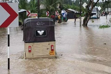 நீரில் மூழ்கியுள்ள மாத்தறை; மக்கள் அவதி