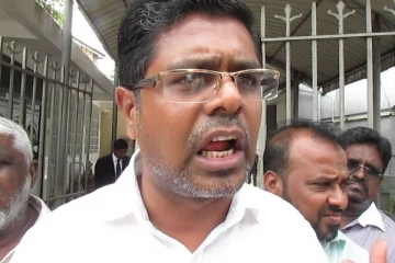 பதவியிலிருந்து விலகினார் முஜிபுர் ரஹ்மான்! நாடாளுமன்றில் விசேட அறிவிப்பு (Video)