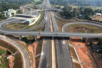 மத்திய அதிவேக நெடுஞ்சாலை நிர்மாணப் பணிகள் மீண்டும் ஆரம்பம்