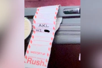 கனடா விமான நிலையங்களில் பெரும் முறைகேடு - அதிர்ச்சித் தகவல்கள் வெளியீடு!