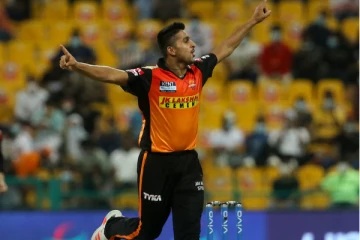 என்ன ஒரு வேகம்.. மிரட்டி எடுக்கும் உம்ரான் மாலிக் - வலைப் பயிற்சி பந்துவீச்சாளராகத் தேர்வு