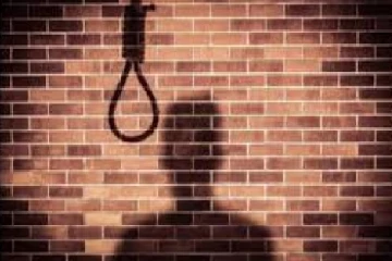 காதலுக்கு தாய் எதிர்ப்பு - உயர்தர மாணவியின் விபரீத முடிவு