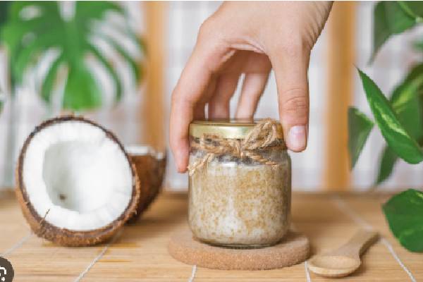 வறண்ட சருமத்திற்கான இயற்கை பராமரிப்புகள்! இந்த தவறுகளை செய்யாதீங்க | How To Treat Dry Skin Naturally வறண்ட சருமத்திற்கான இயற்கை பராமரிப்புகள்! இந்த தவறுகளை செய்யாதீங்க | How To Treat Dry Skin Naturally