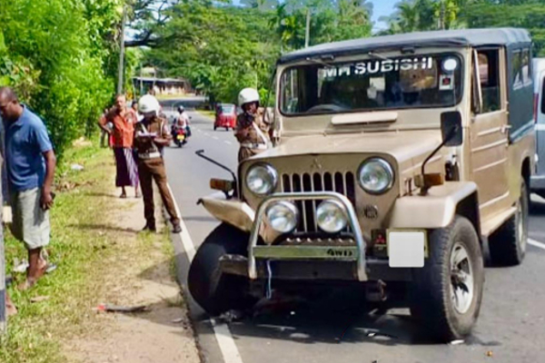 தாயையும் குழந்தையையும் மோதிய ஜீப் வண்டி | Mother And Child Were Hit By A Jeep Accident