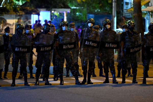 கொழும்பில் இன்று பலத்த பாதுகாப்பு! | Strong Security Today In Colombo