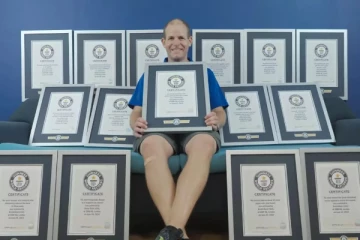 ஒரே நாளில் 15 கின்னஸ் சாதனையை முறியடித்த அமெரிக்க நபர்