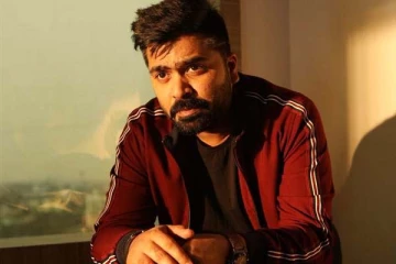 கொரோனாவால் உயிரிழந்த அன்புத்தம்பி... கண்ணீரோடு சிம்பு வெளியிட்ட அறிக்கை