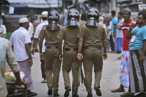 சட்டவிரோதமாக கையகப்படுத்தப்பட்டுள்ள வாகனங்கள் தொடர்பில் விசாரணை | Cid To Arrest Suspects 25 Illegal Vehicle Scandal