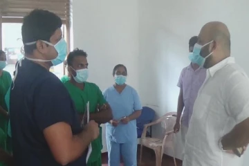 பெரியகல்லாறு கோவிட் வைத்தியசாலைக்கு சாணக்கியன் திடீர் விஜயம்