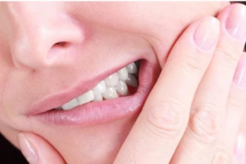 අවධානයෙන් සිටින්න..! මුඛ පිළිකා ගැන බය හිතෙන හෙළිදරව්වක්..