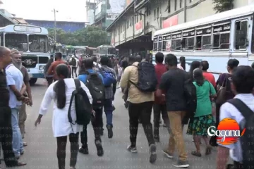 බස්වල යන අයට නරක ආරංචියක් - අද මේ පාරේ ප්‍රයිවට් බස් නෑ