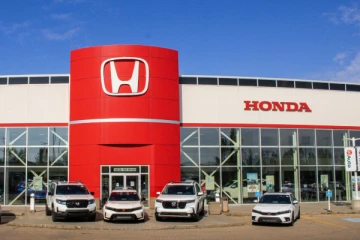 பிரபல வாகன உற்பத்தி நிறுவனம் கனடாவிலிருந்து அமெரிக்காவிற்கு மாற்றப்படாது