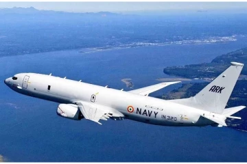 39 பேருடன் மூழ்கிய சீன கப்பலை கண்டுபிடித்தது இந்திய கடற்படை விமானம்