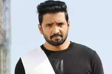 நடிகர் சந்தானத்தின் மனைவியை பார்த்துள்ளீர்களா.. அவருடைய திருமண புகைப்படம் இதோ