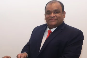 ධම්මික පෙරේරාගෙන් නම ඇතුලත් කර ගැසට් නිවේදනය නිකුත් කෙරේ