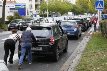 பிரான்ஸில் தமிழர்களுக்கு ஏற்பட்டுள்ள நெருக்கடி!
