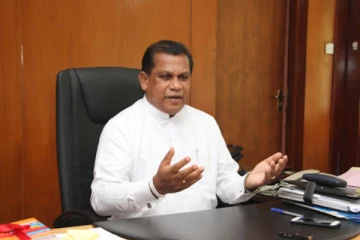 மக்களை மேலும் நெருக்கடிக்குள் தள்ளும் அரசாங்கம்! எதிர்க்கட்சி பகிரங்க குற்றச்சாட்டு