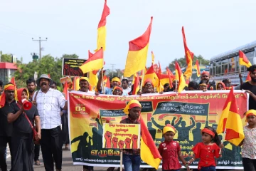 மாணவர்களின் பேரணியை தடுக்க அரச புலனாய்வு துறையினர் முயற்சி!