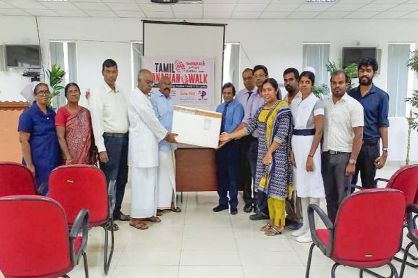 இலங்கைக்கு 10 கனேடியத் தமிழர்கள் செய்த நெகிழ்ச்சியான செயல் | Tellippalai Cancer Hospital Canadian Tamils Donate
