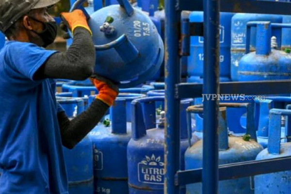 அதிகாரிகளுக்கு கோட்டாபய விடுத்துள்ள அதிரடி உத்தரவு! | Gotabaya Order Issued To The Officers Gas Delivery