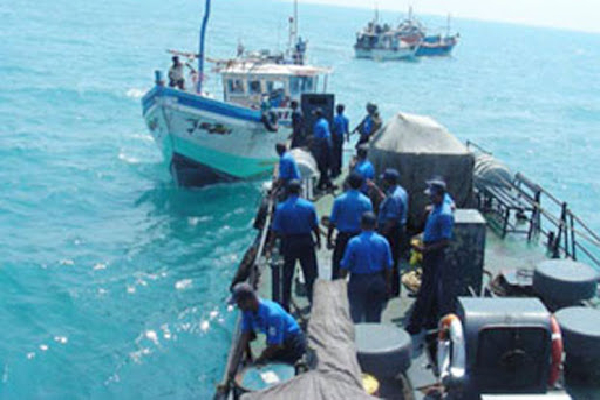 இலங்கையில் ஒரே நாளில் 13 பேருக்கு மரணதண்டனை | 13 People Executed In One Day In Sri Lanka