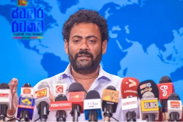 மொட்டுக்கட்சியிலிருந்து வெளியேறியுள்ள குப்பைகள்: இந்திக்க அனுருத்த சாடல்