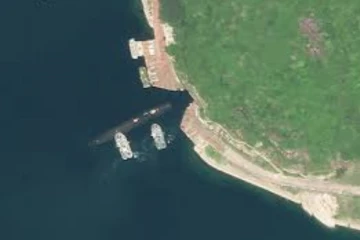 යුධ ගිනි මැද දකුණු චීන මුහුදේ චීනයෙන් යෝධ යුද කඳවුරක් - හේතුවත් එළියට