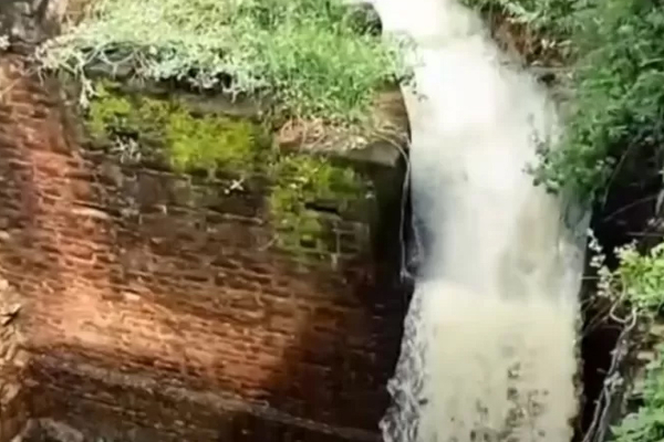 அதிசய கிணறு: தோண்டத் தோண்ட விலகும் மர்மம் | Mystery Well In Tamilnadu