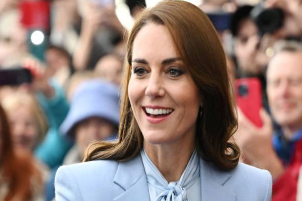 பிரித்தானிய இளவரசி கேட் மிடில்டன் மருத்துமனையில் அனுமதி! | Uk Princess Kate Middleton Admitted To Hospital