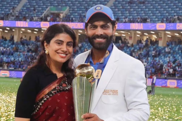 குஜராத்தில் அமைச்சராக பதவி ஏற்ற CSK வீரரின் மனைவி | Jadeja Wife Rivaba Jadeja Join In Gujarat Ministry