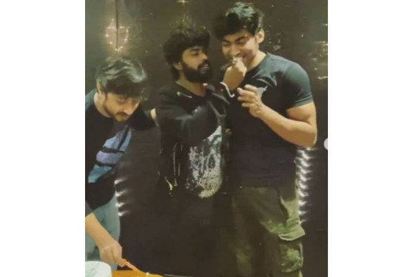 மனைவி, மகளுடன் பிறந்தநாளை கொண்டாடிய சாண்டி மாஸ்டர்- அழகிய புகைப்படங்கள் | Sandy Master Birthday Celebration Photos