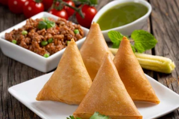 ஆன்லைனில் ஆர்டர் செய்த சமோசா... கண்ணிமைக்கும் நேரத்தில் 1.40 லட்சம் பறிபோன சோகம்