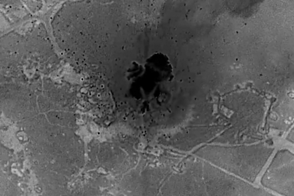 ஐ.எஸ். பயங்கரவாத தளங்கள் மீது அமெரிக்கா வான்வழித் தாக்குதல் | Us Airstrikes On Isis Terror Sites ஐ.எஸ். பயங்கரவாத தளங்கள் மீது அமெரிக்கா வான்வழித் தாக்குதல் | Us Airstrikes On Isis Terror Sites