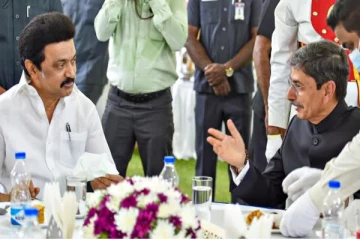 ஆளுநர் தேநீர் விருந்தில் பங்கேற்கும் மு.க.ஸ்டாலின் - ஒரே நாளில் முடிவை மாற்ற காரணம் என்ன?