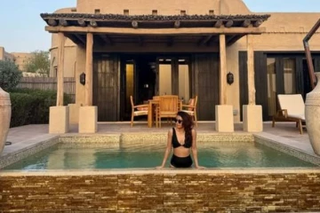 அபு தாபியில் ஜாலி செய்யும் நடிகை சமந்தா, நீச்சல் குளத்தில் அவர் வெளியிட்ட போட்டோ...