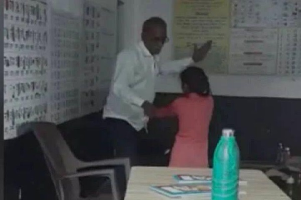 வீட்டுப்பாடம் செய்யாத 9 வயது மாணவியை தாக்கிய ஆசிரியர் கைது | Teacher Assaulted A Student Was Arrested