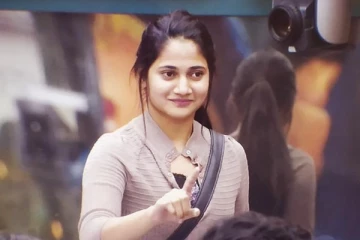 ‘அட லாஸ்லியாவா இது...’ மிகவும் உடல்எடை குறைத்து வெளியிட்ட புகைப்படம் - வாயடைத்த ரசிகர்கள்