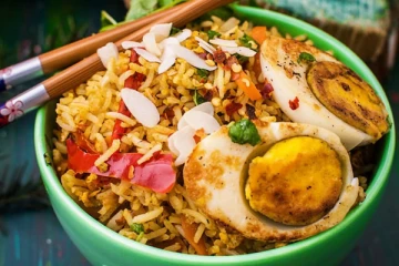 மதியம் மீந்து போன சாதம் இருக்கா? இப்படி செய்தால் கொஞ்சம் கூட மீதம் இருக்காதாம்