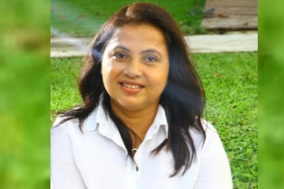 සුළු මොහොතකට පෙර හිටපු කැබිනට් අමාත්ය බිරිඳක් ගොඩනැගිල්ලකින් වැටී මරුට | Jagath Pushpakumara S Wife Dies In Accident සුළු මොහොතකට පෙර හිටපු කැබිනට් අමාත්ය බිරිඳක් ගොඩනැගිල්ලකින් වැටී මරුට | Jagath Pushpakumara S Wife Dies In Accident